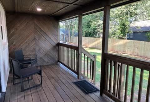Southwest Raleigh House | 10 Min to Downtown - Smart Tvs - Fast Wi-Fi