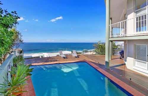 Coolum Beach House | 10 Mona Vista Court