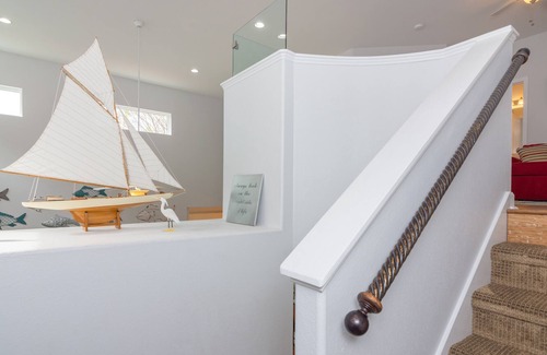 Emerald Waters Village House | 10% off July 22-29 with Beach service for 2 included!