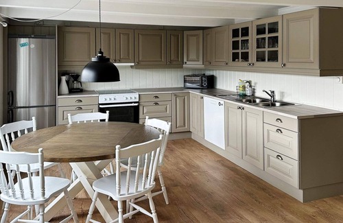 Snillfjord House | 10 person holiday home in Snillfjord-By Traum