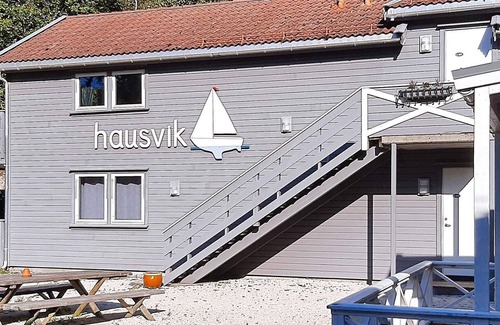 Lyngdal Apartment | 10 person holiday home in lyngdal