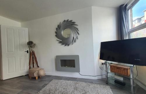 Gillingham Apartment | 10 Pier Road Gillingham ME7 1RJ