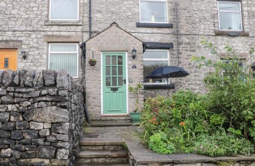 Buxton House | 10 Smalldale Cottages