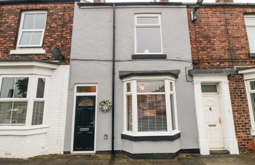 Guisborough House | 10 Walton Terrace