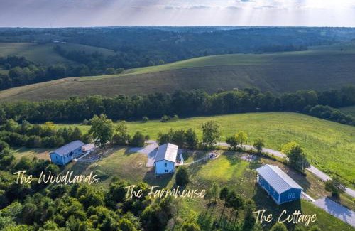 Williamstown House | 100 Acre Relaxing Retreat Near Ark- The Woodlands