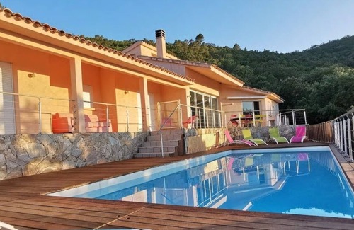 Tarcu House | 100% Happiness superb villa with sea view near beach, idyllic setting