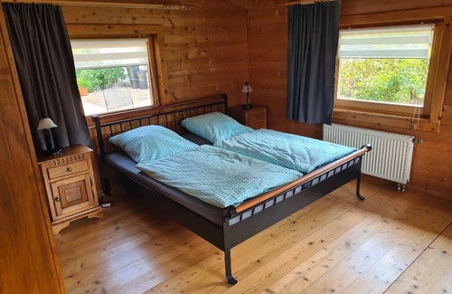 Eging am See Apartment | 100 m² Apartment ∙ 2 bedrooms ∙ 4 guests