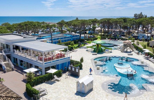 Cavallino-Treporti Apartment | 100 m² Apartment ∙ 3 bedrooms ∙ 8 guests