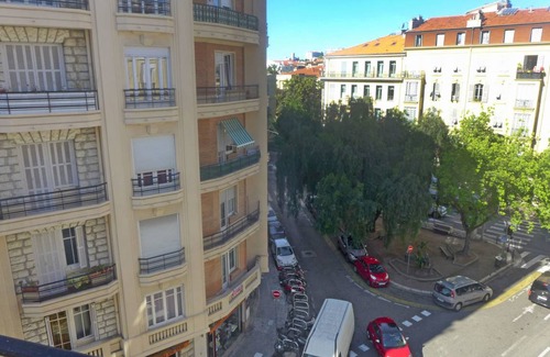 Thiers Apartment | 100 m² Apartment ∙ 2 bedrooms ∙ 4 guests