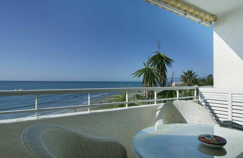 Marbella Apartment | 100 m² Apartment ∙ 2 bedrooms ∙ 5 guests