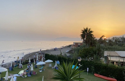 Marbella Apartment | 100 m² Apartment ∙ 2 bedrooms ∙ 5 guests