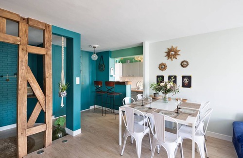 Colombier - Champ de Mars Apartment | 100 m² Apartment ∙ 3 bedrooms ∙ 6 guests