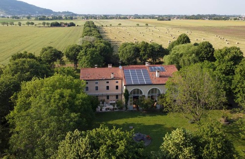 Castegnero Apartment | 100 m² Apartment ∙ 3 bedrooms ∙ 6 guests