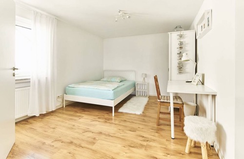 Rutesheim Apartment | 100 m² Apartment ∙ 3 bedrooms ∙ 5 guests