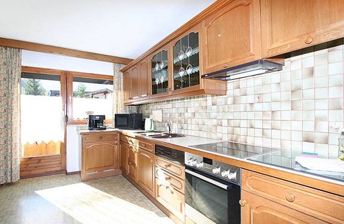 Landeck House | 100 m² Farmhouse ∙ 3 bedrooms ∙ 8 guests