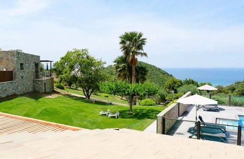 Farinole House | 100 m² House ∙ 2 bedrooms ∙ 4 guests