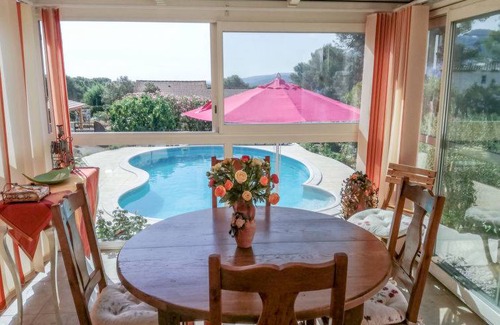 Le Muy House | 100 m² House ∙ 2 bedrooms ∙ 4 guests