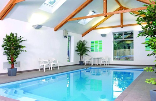 Carnon Downs House | 100 m² House ∙ 2 bedrooms ∙ 4 guests