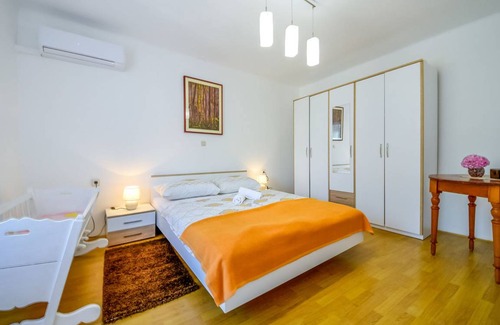 Bribir House | 100 m² House ∙ 3 bedrooms ∙ 6 guests