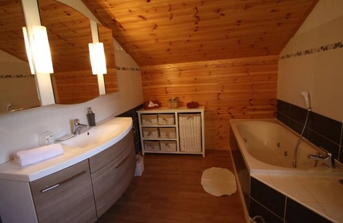 Saint-Nabord House | 100 m² House ∙ 3 bedrooms ∙ 6 guests