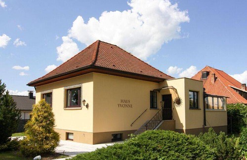 Wendorf RV Rental | 100 m² Mobile home ∙ 3 bedrooms ∙ 4 guests