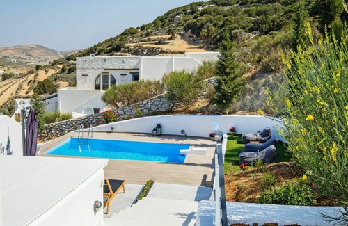 Paros Villa | 100 m² Villa ∙ 2 bedrooms ∙ 6 guests