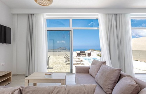 Mariou Villa | 100 m² Villa ∙ 2 bedrooms ∙ 4 guests