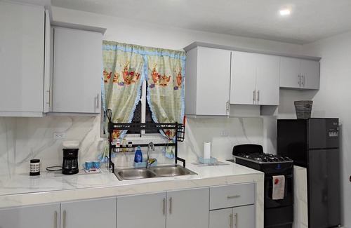 Barrio La Fortaleza Vieja Apartment | 100 Mts From Malecón Weekly Monthly Discount
