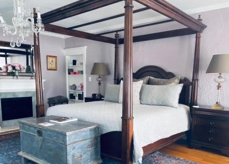 Gananoque Bed & Breakfast | 1000 Islands Bed and Breakfast-The Bulloch House