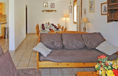 Le Bettaix Apartment | 100m from ski slopes, Ground floor, sauna, balcony, parking, tv, ski locker, 120m², Les Menuires