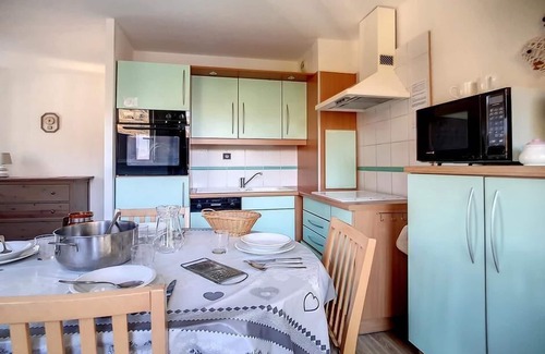 Reberty Apartment | 100m from ski slopes, 2nd floor, tv, ski locker, 32m², Les Menuires