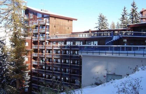 Arc-1800 Apartment | 100m from ski slopes, 5th floor, view valley, balcony, tv, ski locker, 30m², Les Arcs