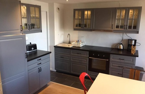 Bellentre Apartment | 100m from ski slopes, 1st floor, view valley, balcony, tv, 55m², Montchavin La Plagne