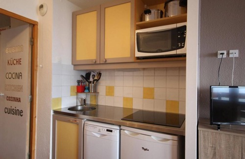 Bellentre Apartment | 100m from ski slopes, 2nd floor, view mountain, balcony, tv, 35m², Montchavin La Plagne