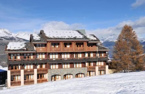 Bellentre Apartment | 100m from ski slopes, 2nd floor, view mountain, balcony, tv, 35m², Montchavin La Plagne