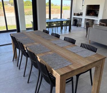 Shelley Point House | 101 Fairways