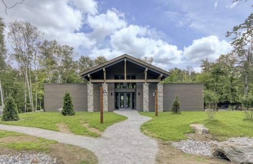 Mont-Tremblant Resort | 101 Verbier Building 14