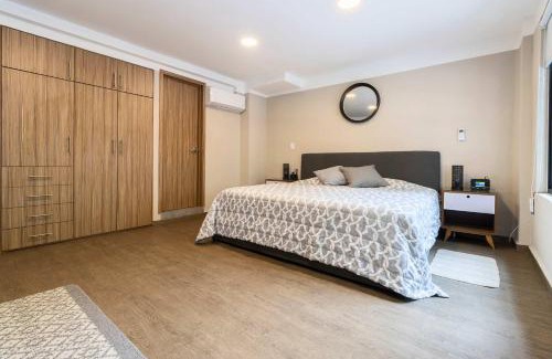 Historic Center Apartment | 102 Centro 2Bdrm 2bath apt AC Rooftop