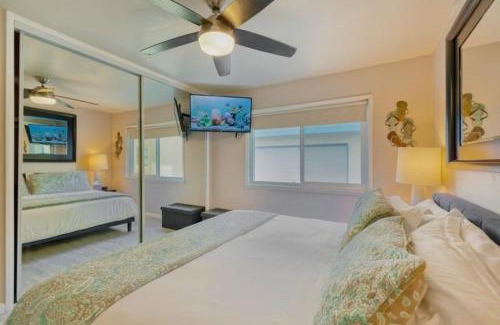Mission Beach House | 102-Luxury2