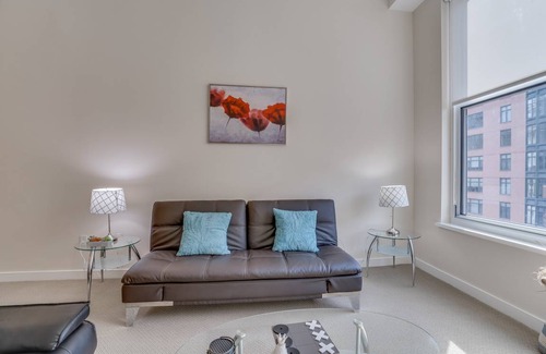 Penn Quarter Apartment | 102 m² Apartment ∙ 2 bedrooms ∙ 5 guests