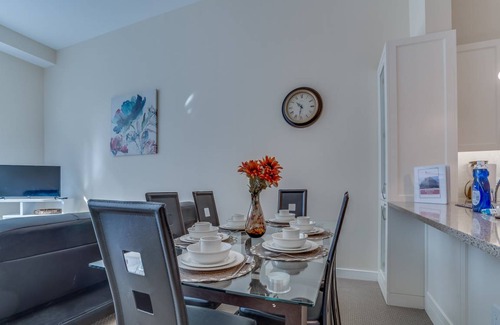 Penn Quarter Apartment | 102 m² Apartment ∙ 2 bedrooms ∙ 5 guests