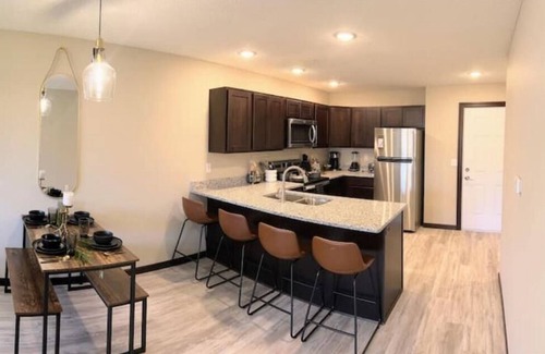 Rosemount Apartment | 102 - New, Modern & Comfortable 1 Bedroom Apt