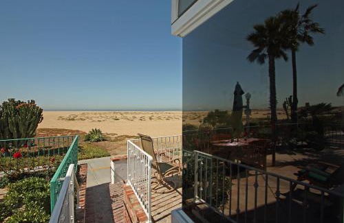 Balboa Peninsula House | 1023 E Balboa B