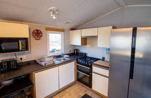 St Leonards-On-Sea RV Rental | 103 Bluebell Lane, Beauport Park