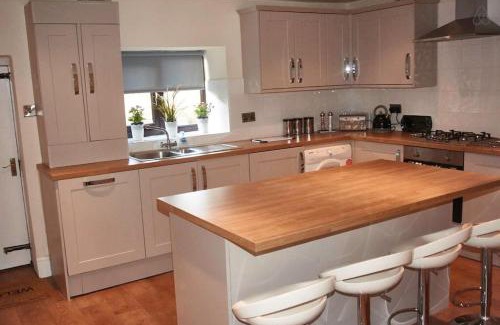Stubbins House | 103 Whalley Road Ramsbottom