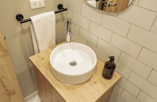 Robledo Apartment | 105 Circular Supreme 500Mb, AC, 2 coworking