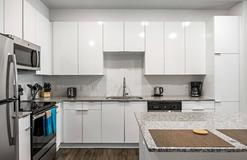 Midtown Apartment | 105 m² Apartment ∙ 2 bedrooms ∙ 4 guests