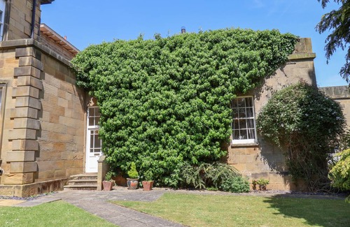 Carlton-in-Cleveland Cottage | 105 m² Cottage ∙ 2 bedrooms ∙ 4 guests