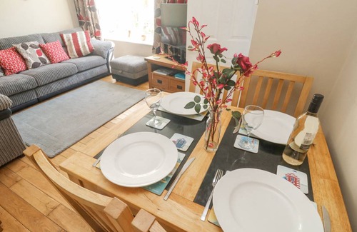 Brixham Cottage | 105 m² Cottage ∙ 2 bedrooms ∙ 4 guests