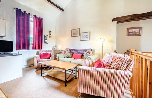 Lindale Cottage | 105 m² Cottage ∙ 2 bedrooms ∙ 4 guests